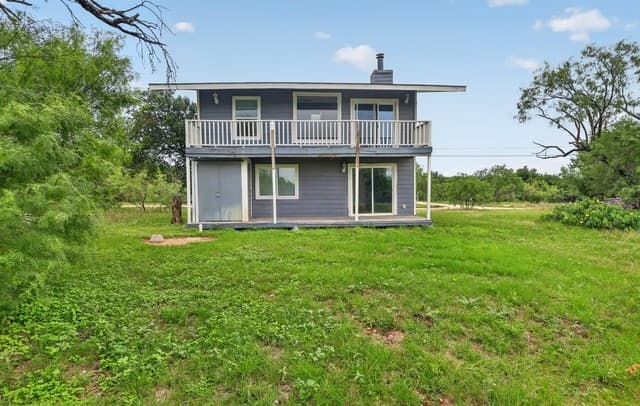414  Medina Dr, Bandera, TX 78003 — photo 8