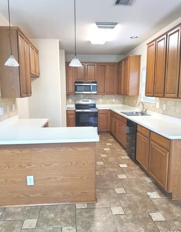 21735  Thunder Basin, San Antonio, TX 78261 — photo 5