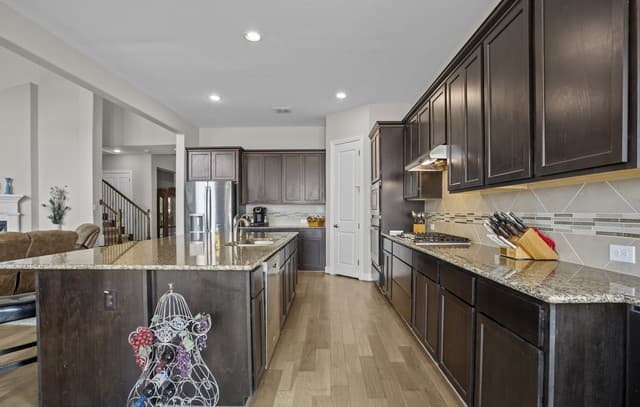 6914  Hallie Hill, Schertz, TX 78154 — photo 9