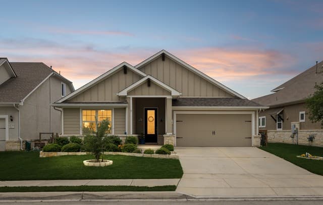 8733 Stackstone