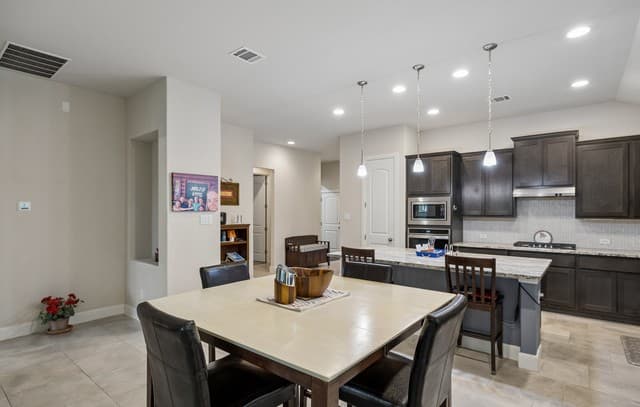 8733  Stackstone, Schertz, TX 78154 — photo 18
