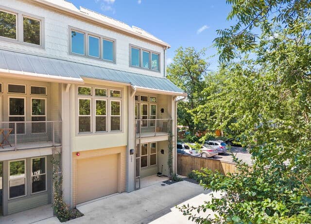 135 Cedar Street Unit 105