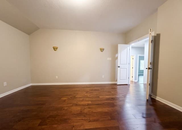 2711  Mossgrove Park, San Antonio, TX 78230 — photo 17