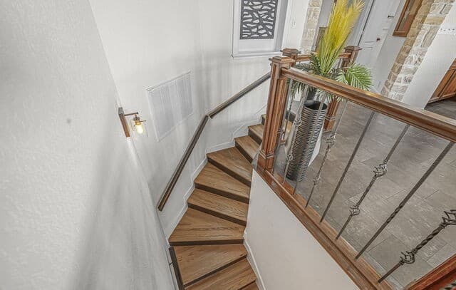 717  Riviera, Canyon Lake, TX 78133 — photo 21