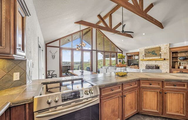 717  Riviera, Canyon Lake, TX 78133 — photo 8