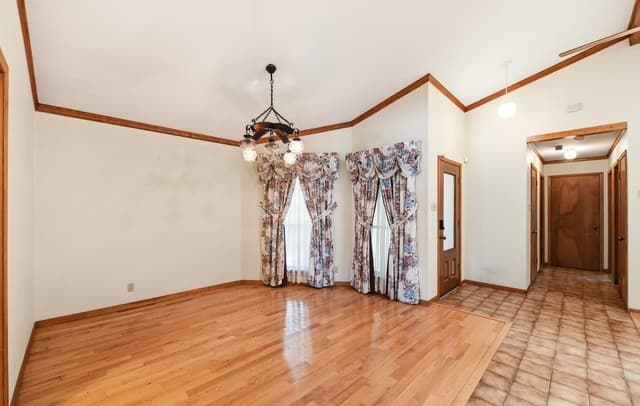 901  Gentilz, Castroville, TX 78009 — photo 10