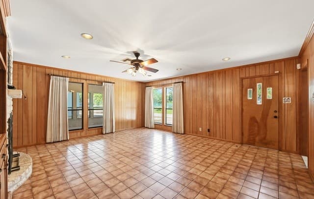 901  Gentilz, Castroville, TX 78009 — photo 16