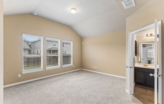 7903  Headwaters Trl, San Antonio, TX 78254 — photo 12