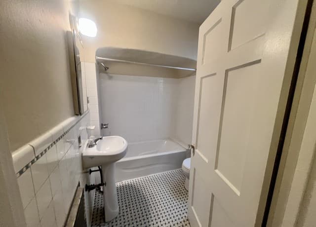 424 E Ashby Pl Unit 1, San Antonio, TX 78212 — photo 10