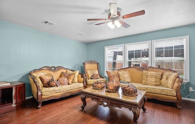 5019  Green Post, San Antonio, TX 78223 — photo 11