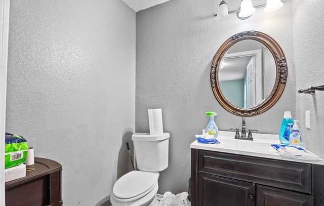 5019  Green Post, San Antonio, TX 78223 — photo 24