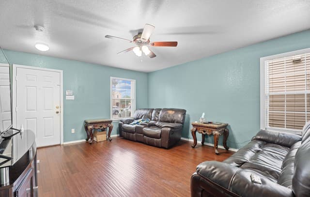 5019  Green Post, San Antonio, TX 78223 — photo 7