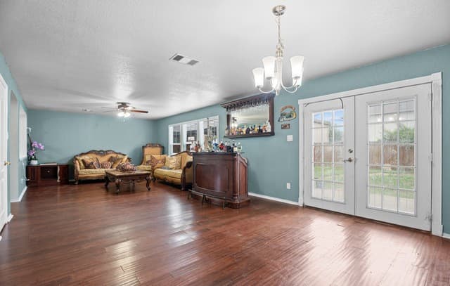 5019  Green Post, San Antonio, TX 78223 — photo 9