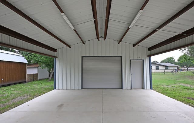 125  Red Oak Trl, Marion, TX 78124 — photo 4