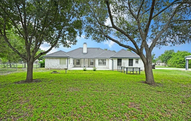 125  Red Oak Trl, Marion, TX 78124 — photo 5