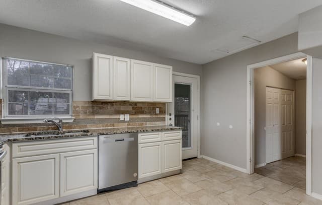 434  Olney Dr, San Antonio, TX 78209 — photo 11