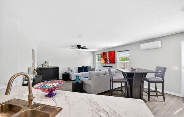 12802  Lorena Ochoa, San Antonio, TX 78221 — photo 17