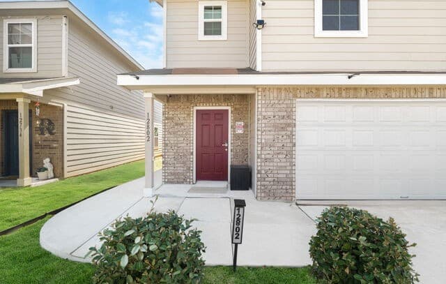 12802  Lorena Ochoa, San Antonio, TX 78221 — photo 4