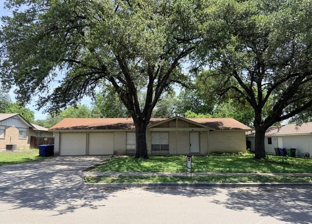 4915  Sierra Madre Dr