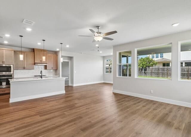 7059  Hayes Horizon, Live Oak, TX 78233 — photo 7