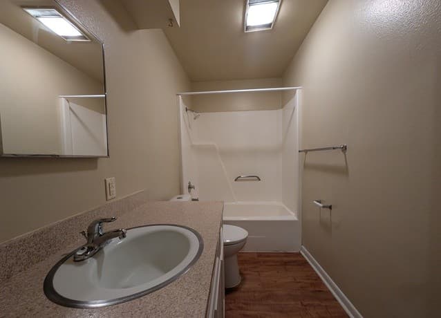 929  Ohio St, New Braunfels, TX 78130 — photo 24