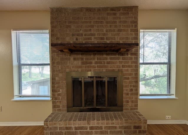 929  Ohio St, New Braunfels, TX 78130 — photo 4