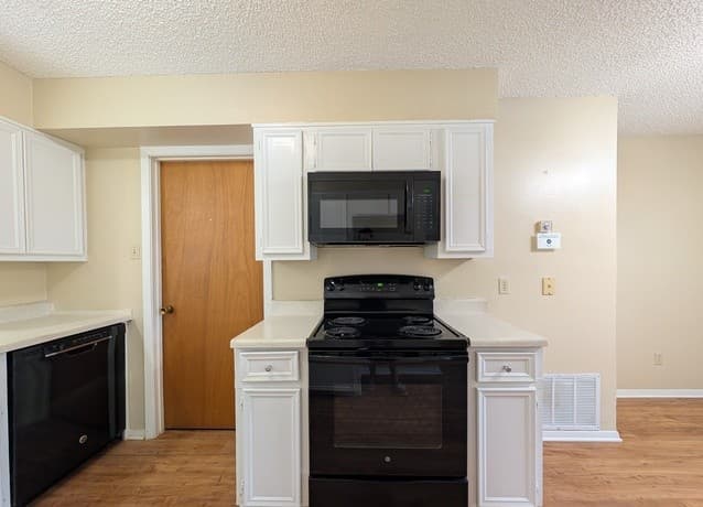 929  Ohio St, New Braunfels, TX 78130 — photo 9