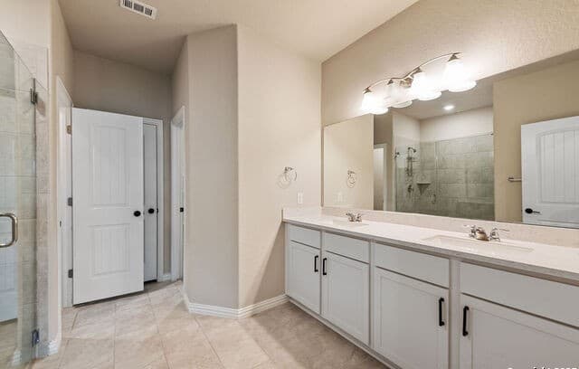 2058  Egret Ave, New Braunfels, TX 78132 — photo 14