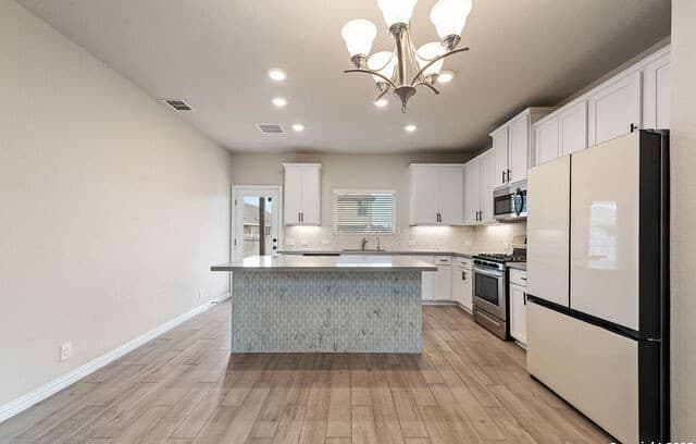 2058  Egret Ave, New Braunfels, TX 78132 — photo 9