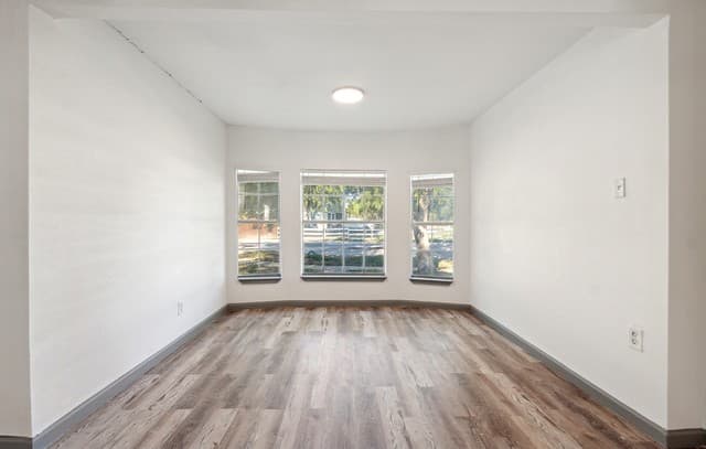 843  Zachry Dr, San Antonio, TX 78228 — photo 9