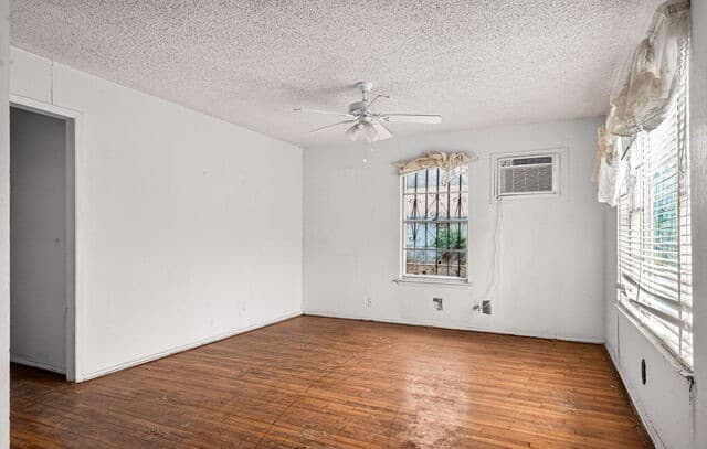 257  Bank St, San Antonio, TX 78204 — photo 5