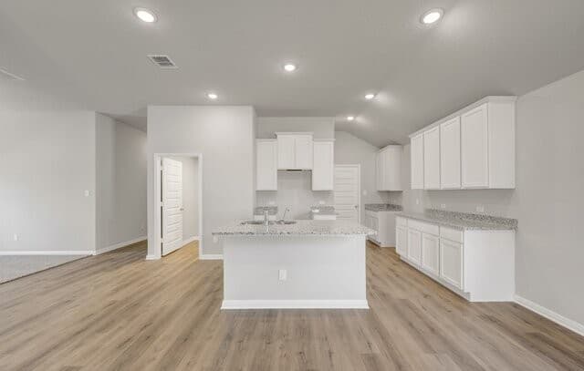 13514  Piscina Avenue, San Antonio, TX 78222 — photo 2
