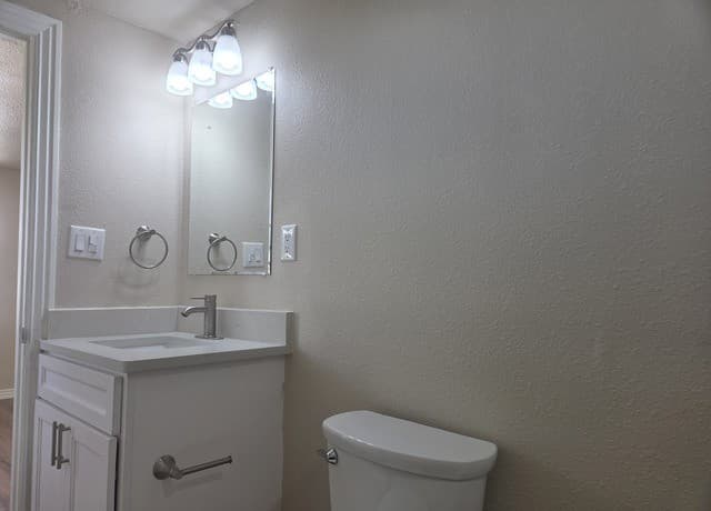 219  Princeton, San Antonio, TX 78201 — photo 24