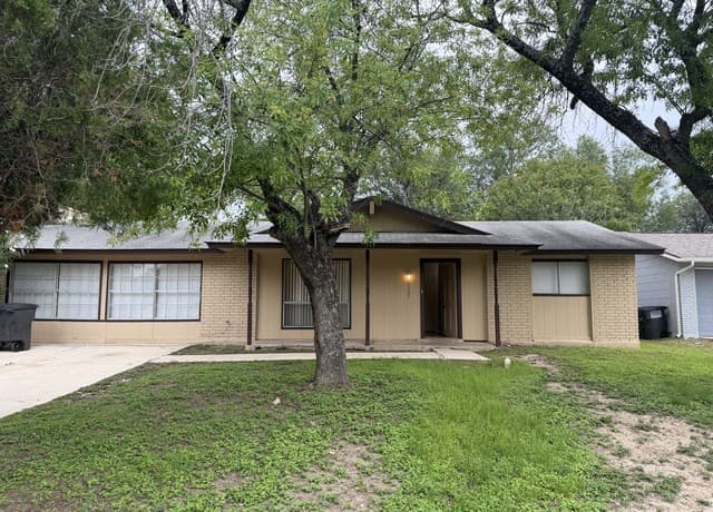 9527  Bear Creek Dr