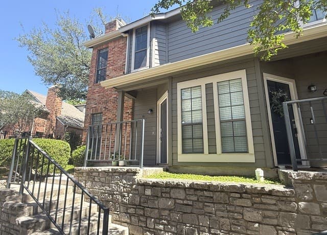 8 Chapel Hill Cir Unit BLDDG M UNIT #8