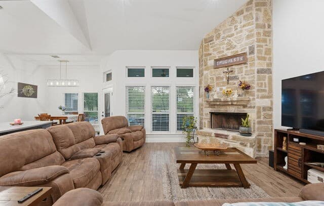 238  Cibolo Way, La Vernia, TX 78121 — photo 4