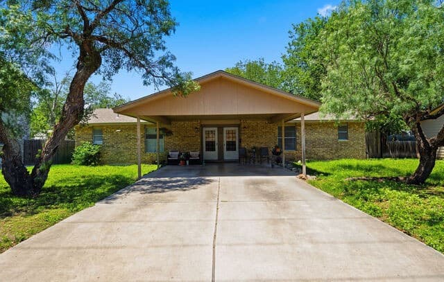 603 W Byrd Blvd