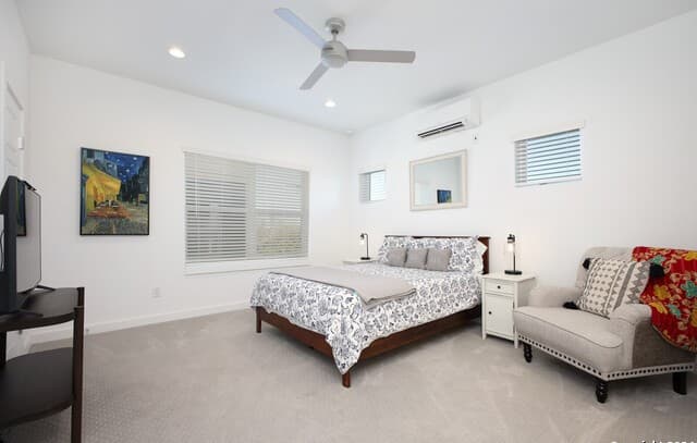 210 W Poplar St #101, San Antonio, TX 78212 — photo 15