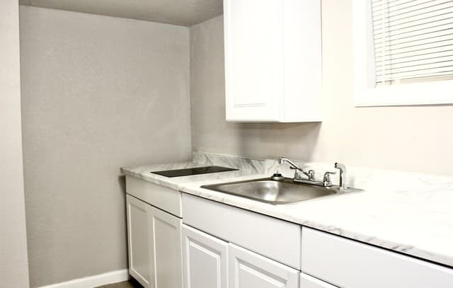 715  New Laredo Hwy, San Antonio, TX 78211 — photo 8