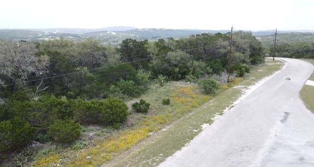 460  County Road 2753, Mico, TX 78056 — photo 2