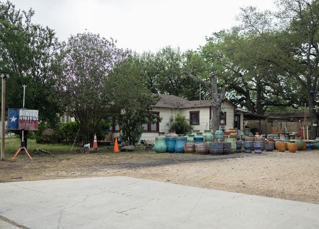 4714 E Southcross, San Antonio, TX 78222 — photo 3