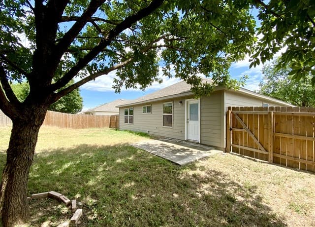 16511  Caballo Valley, Selma, TX 78154 — photo 18