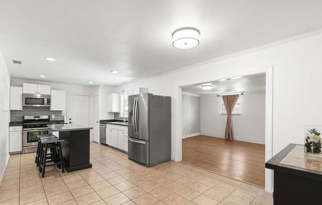 4419  Bright Sun St, San Antonio, TX 78217 — photo 6