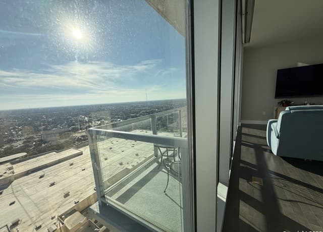610 E Market Unit UNIT 2619, San Antonio, TX 78205 — photo 10