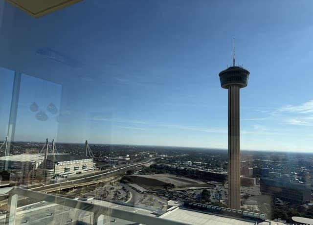 610 E Market Unit UNIT 2619, San Antonio, TX 78205 — photo 11