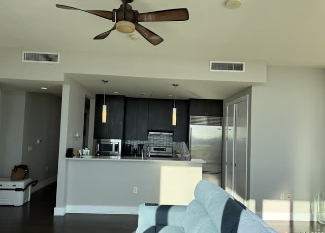 610 E Market Unit UNIT 2619, San Antonio, TX 78205 — photo 12