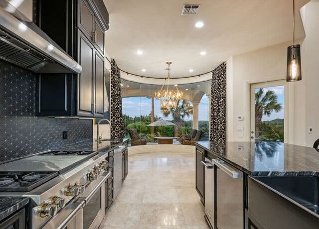 34  Galleria Drive, San Antonio, TX 78257 — photo 19