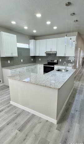 800 W Russell Pl, San Antonio, TX 78212 — photo 4