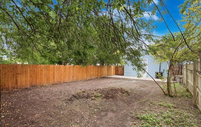2913  Tampico, San Antonio, TX 78207 — photo 22