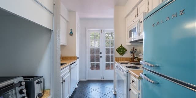 7711  Callaghan Rd Unit APT 714, San Antonio, TX 78229 — photo 10